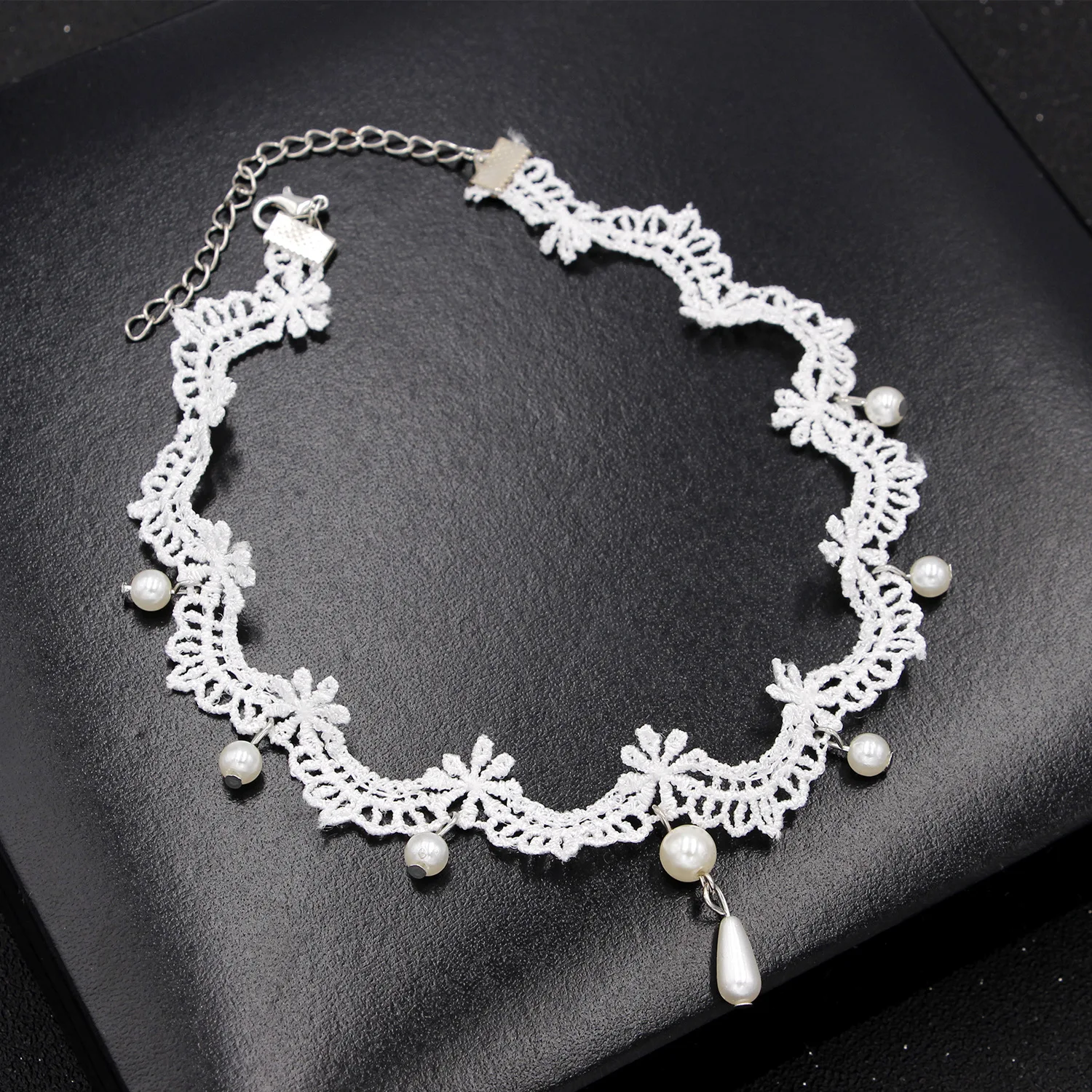 White Lace Applique Crocheted  Choker with Pearl Pendant Vintage Flower Pattern Collar Necklace for Women and Girls LL@17 images - 6