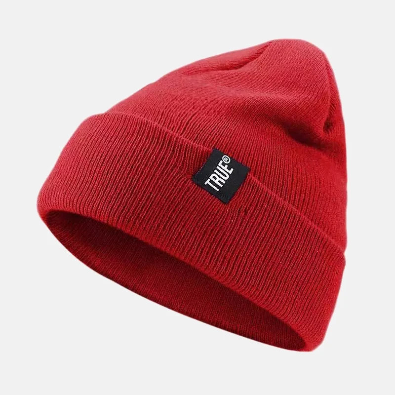 Модные вязанные шапочки Skullies, зимняя шапка с надписью True, мягкая шапка в стиле хип-хоп для мужчин и женщин, повседневные шапочки, шапка унисекс, одноцветная шапка - Цвет: Burgundy