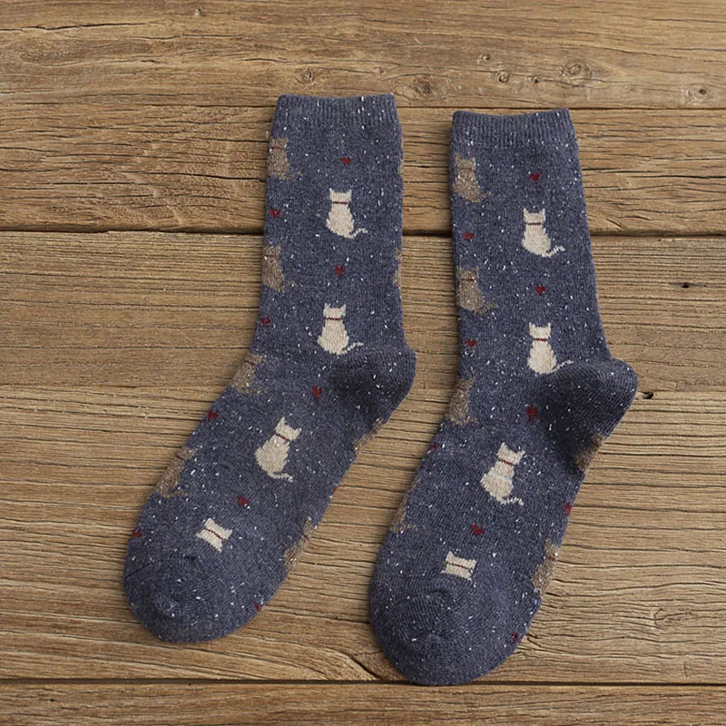 

CA093 5 Pairs Cute Cartoon Cat Sock Durable Women Funny Socks Autumn Winter Warm Wool Sweet Girl Sock Casual Style