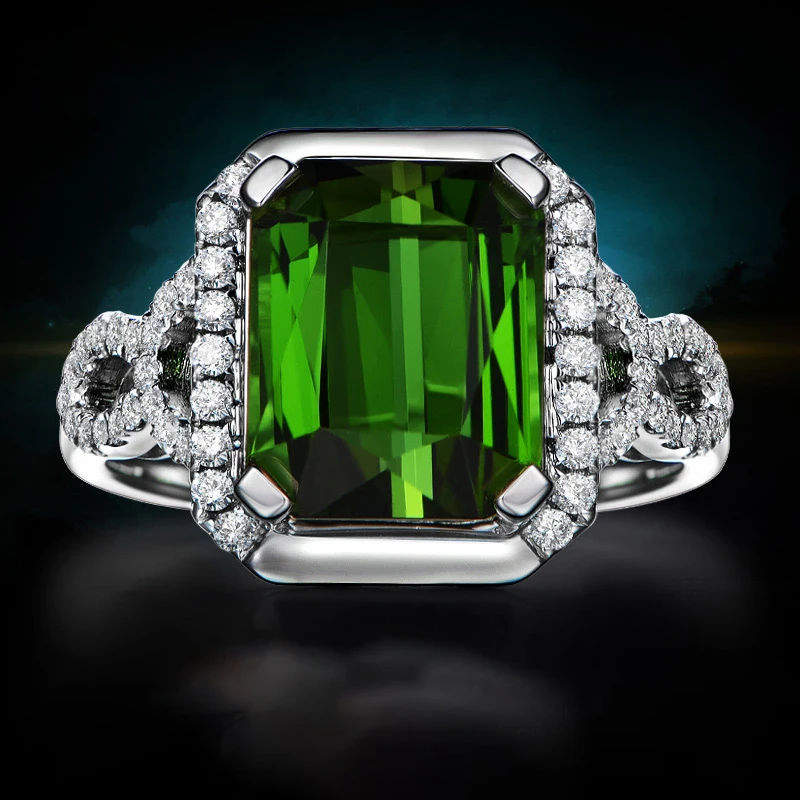 Женское кольцо из чистого золота 18 К с натуральным турмалином в форме сердца |