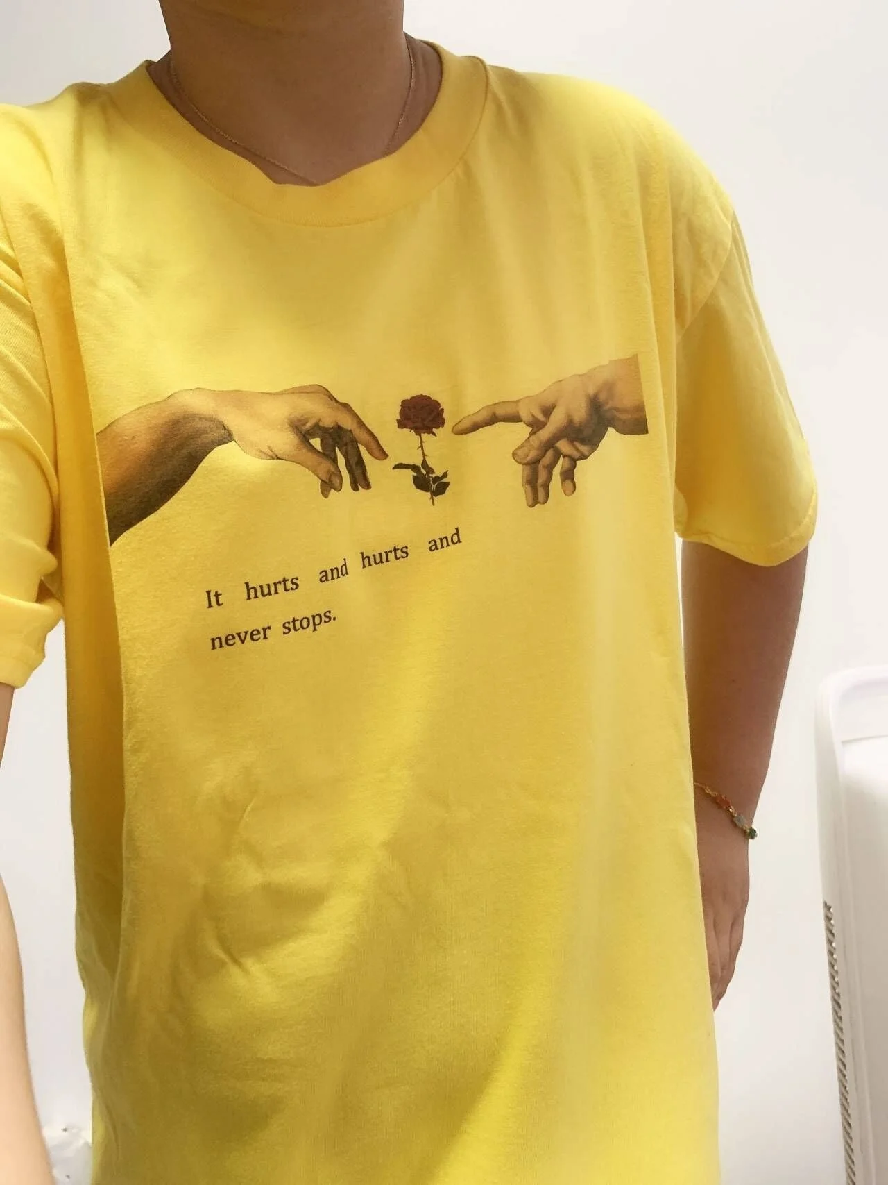 

starqueen HJN ROSE Flower Hand Michelangelo Creation of Adam Hands T Shirt It Hurts and Hurts and Never Stops Letter Print Tops