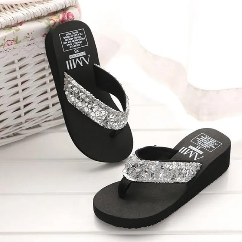 

Rhinestone Women Slippers Flip Flops Summer Women Crystal Bling Beach Slides Sandals Casual Shoes Slip On Slipper Bath Shoes