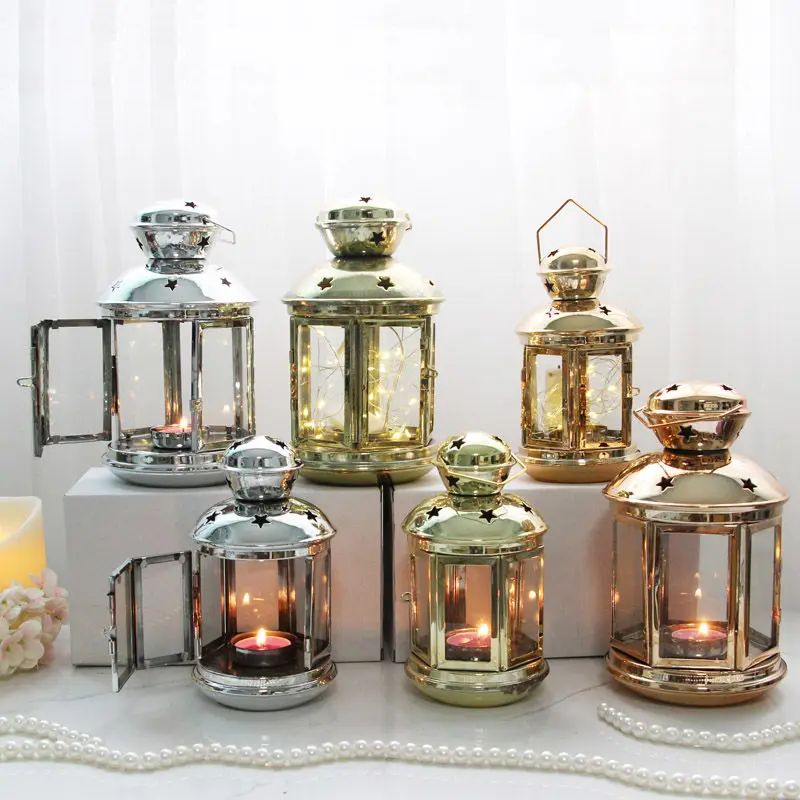 

Lantern Candlestick Holder Wedding Lamp Europe Iron Windproof Candle Holder Golden Porta Velas Metal Decoration Stands AD50CH