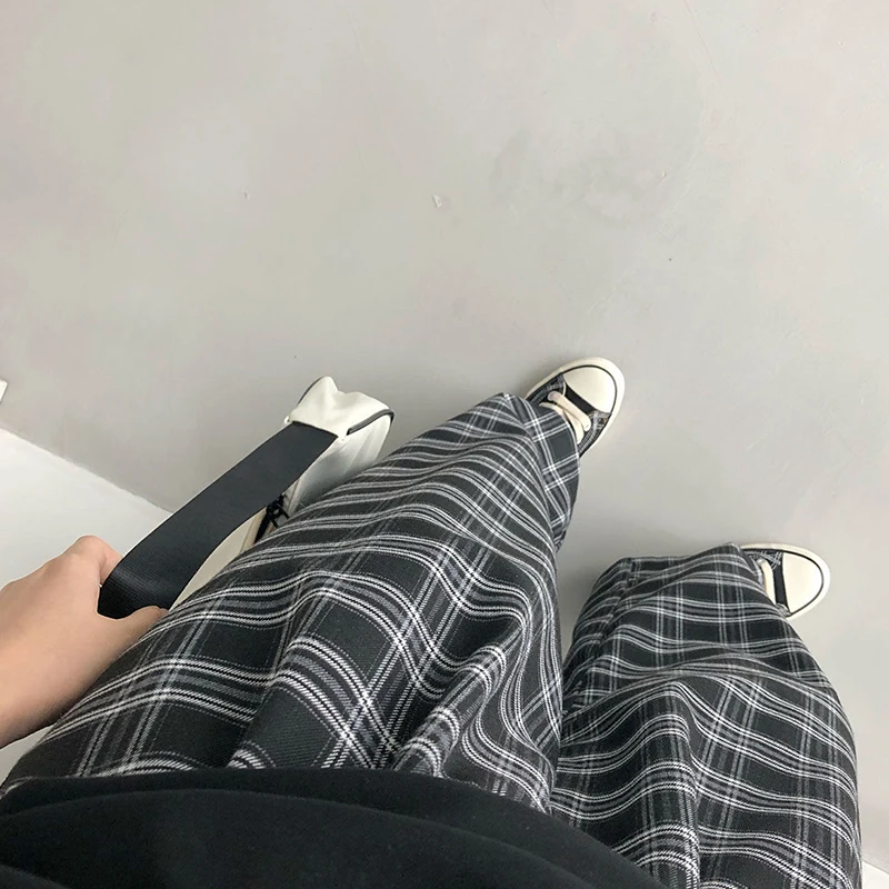 

Loose Elastic Waist Plaid Wide-Leg Pants Women's Retro Black Casual Trousers Woman Simple Basic Korean Long Pants Women 2021