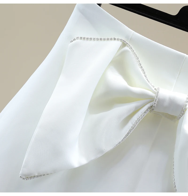 

2021 Summer Ladies Bowknot Diamond A- Line Wide Leg Casual Short Pants Women Korean Style High Waist Loose Slimming Solid Shorts