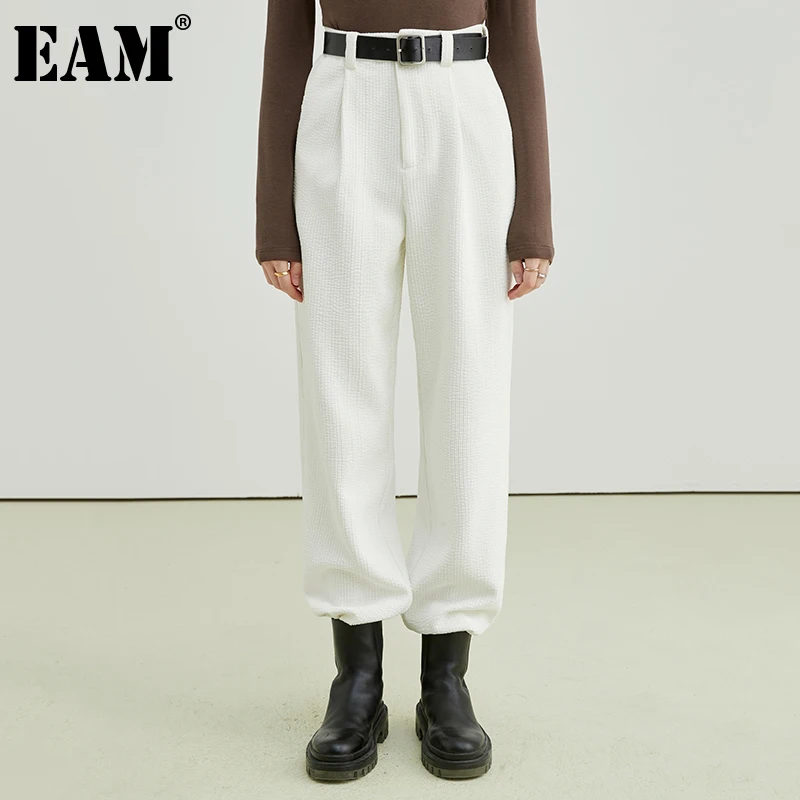 

[EAM] High Waist White Corduroy Wide Leg Casual LongTrousers New Loose Fit Pants Women Fashion Tide Spring Autumn 2021 1DE3341
