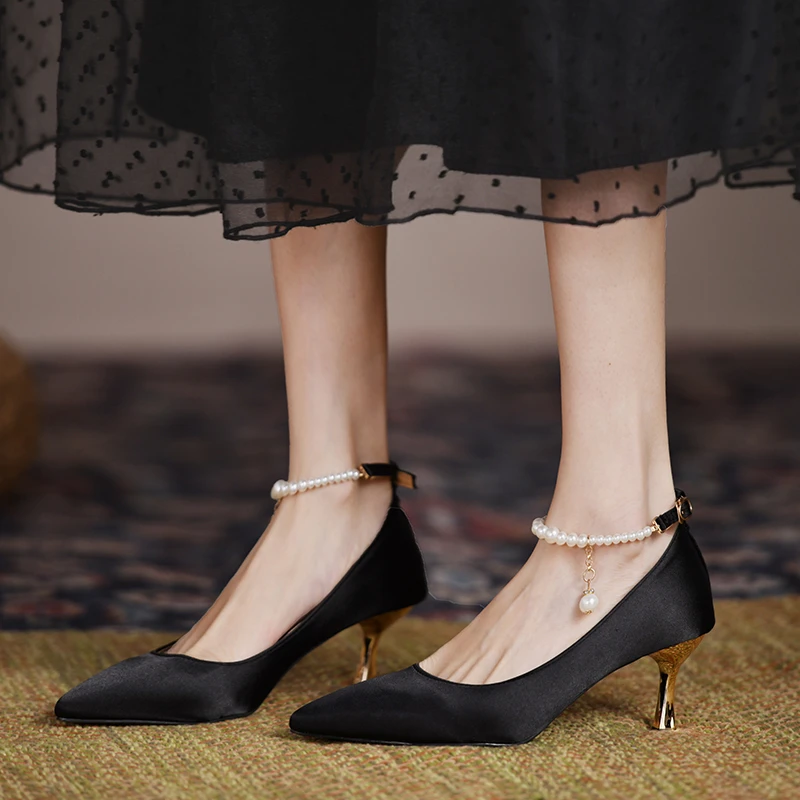

New Shallow Mouth One-word Buckle Sexy Shoes 2021 New Fashion European American Satin Bead String Pointy Stiletto Heels Rubber