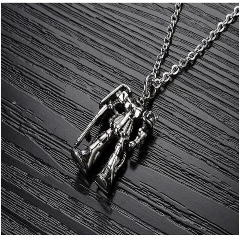 

Tianzhe Jewelry 2020 Fashion Trend New Transformers Necklace Robot Men's Titanium Steel Necklace Explosive Matching Chain