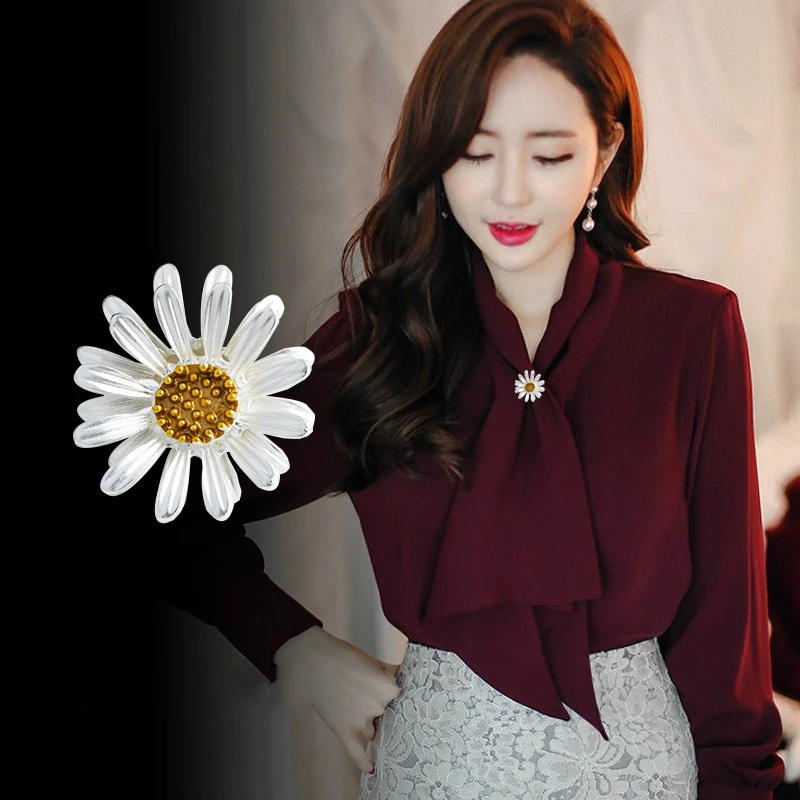 Маленькая брошь в виде маргаритки цветок корсаж женская простая Антибликовая