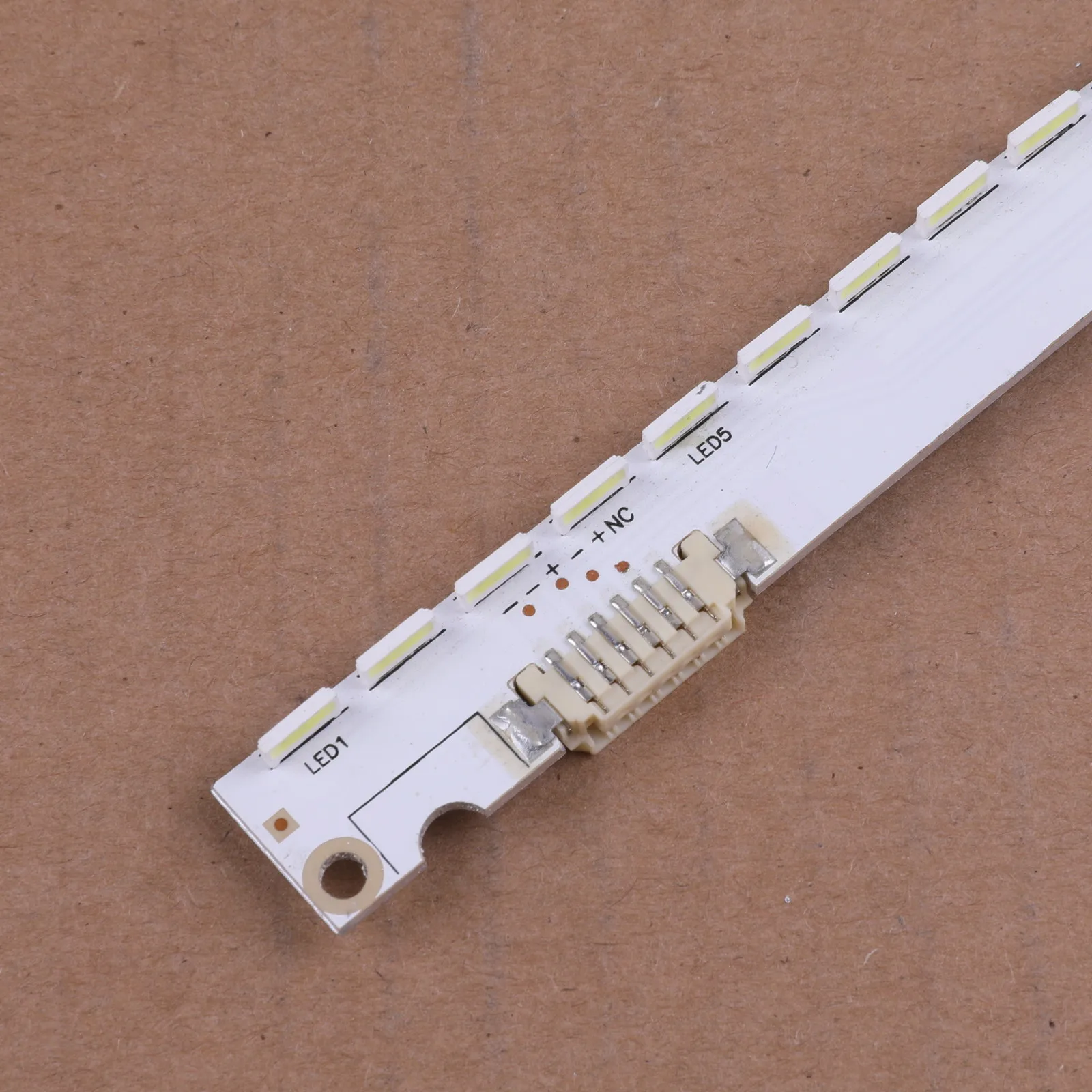 New 44LED 406mm LED strip for samsung UA32ES5500 UE32ES6100 SLED 2012svs32 7032nnb 2D V1GE-320SM0-R1 32NNB-7032LED-MCPCB | Освещение