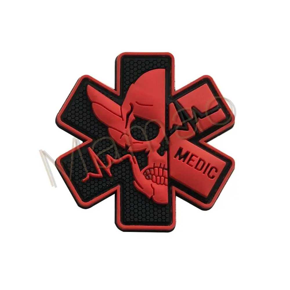 black and red 3D ПВХ резиновая медицинская нашивка фельдшер медицинский пластырь EMT медицинская помощь Боевая тактическая череп военные застежки-крючки значок - Цвет: black and red