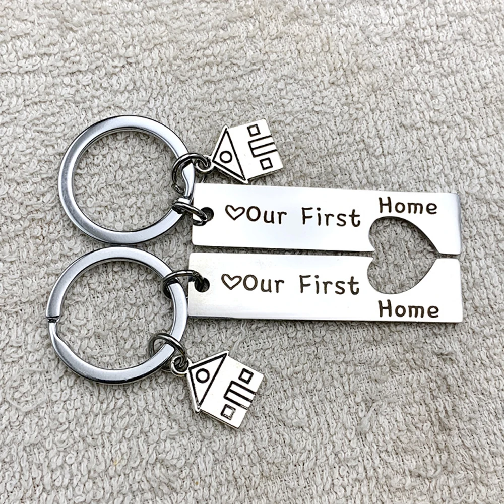 1/2Pcs Home Keychain Engraved Our First Home House Keyring 2023 2022 Couples Housewarming Gifts Lovely Gift For New Home Owners