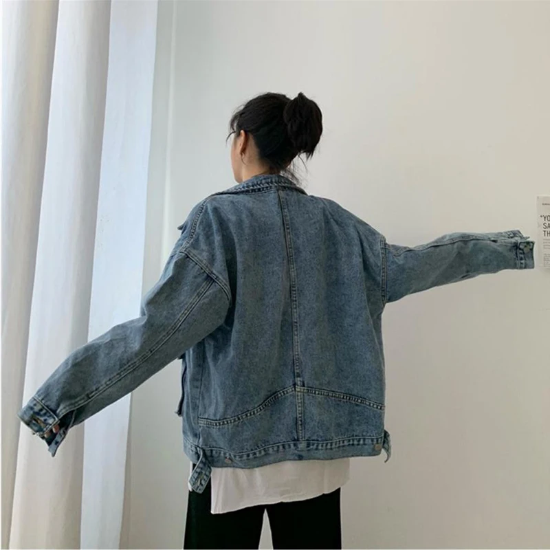 Джинсовая куртка для женщин свободная повседневная синяя однотонная из денима с