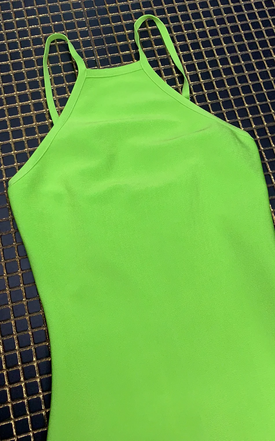 

Sexy Sleeveless Backless Fluorescent Green Bandage Dress For Women Bodycon And Calf Length Dress Club Party Vestidos 2020 New