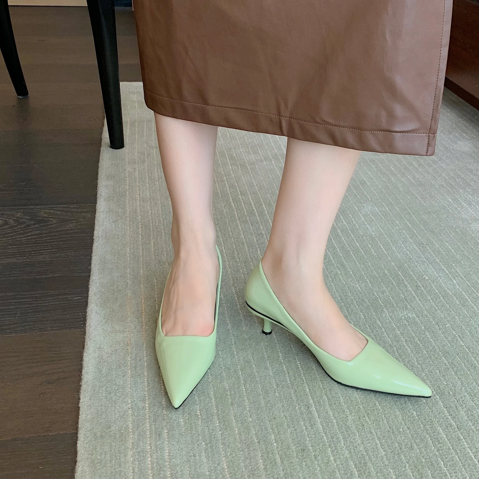 

Hot Women Japanned Leather Pointed Toe Pumps Woman 5-colors Office Shoes Shallow Slip On Talons Hauts Stiletto High Heels