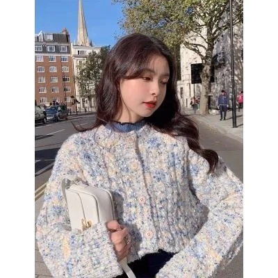 

Вязаный свитер, женское утепленное пальто для осени