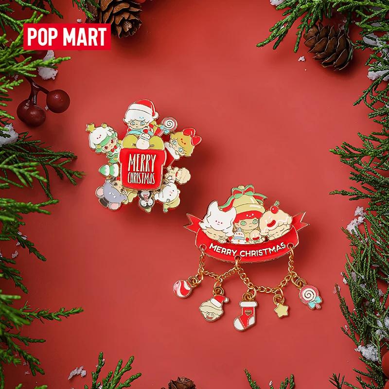 

POP MART DIMOO Christmas Badge Gift Box