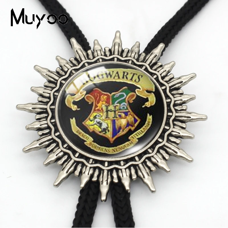 1 Боло-00165 Хогвартс Слизерин Hufflepuff школы ювелирные изделия западные Боло Галстуки Гриффиндор Ravenclaw металлические шеи галстук ожерелья подарки - Окраска металла: 1