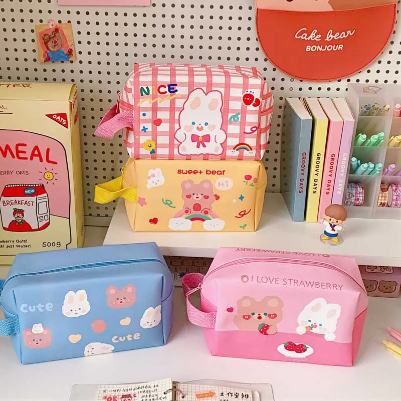 

Cute Cartoon Girl Makeup Bag Women Cosmetic Pencil Bag Student Toiletries Organizer Kawaii Female Storage Make up Cases Outdoor