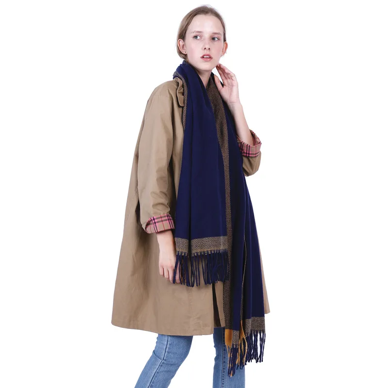Pure-color frame warm shawl neck twill cashmere fringed scarf |