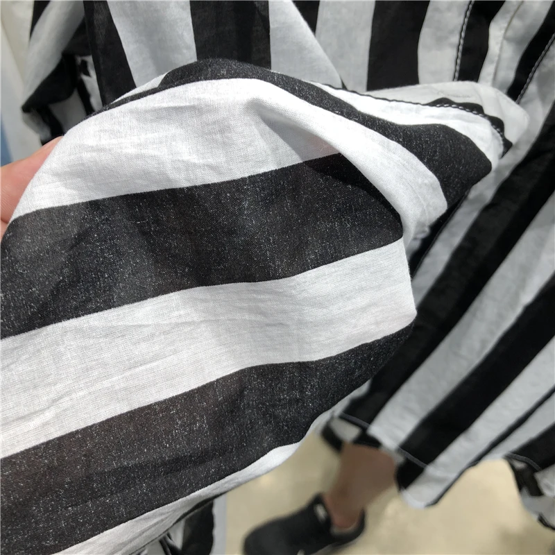 

2021 Summer New Simple Blouse Temperament Lapel Women Striped Style Tops Pockets Thin Loose Short Sleeve Shirt Blusas Mujer