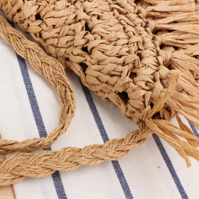 

Handmade Hook Flower Tassel Woven Bag Casual Messenger Woven Bag Vacation Beach Bag Camel