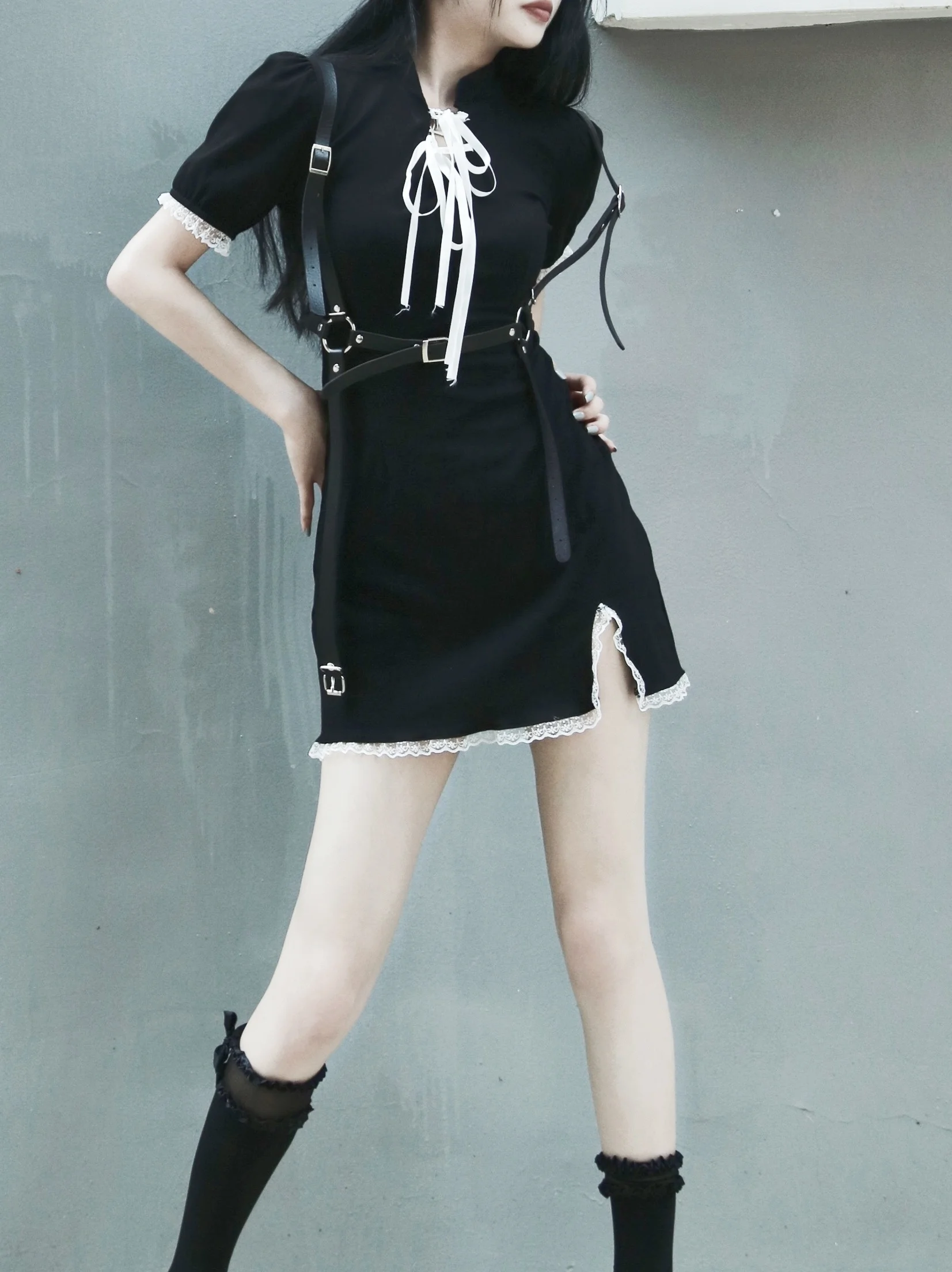 

Miub cheongsam improved women's summer 2021 new ribbon hollow lace black split dress