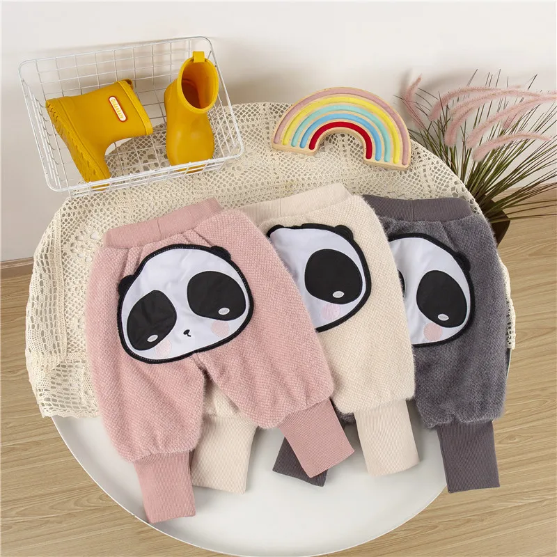 

2021 зимняя одежда для маленьких девочек и мальчиков с принтом ягодиц, милые Мультяшные детские вельветовые брюки с животными, детские брюки ...