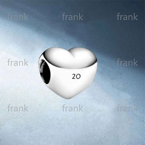 

799016C00 20th Anniversary Heart Charm wulogo