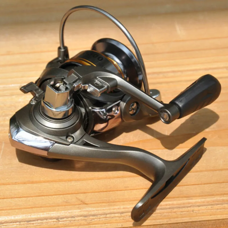 

Metal Head Spinning Sea Fly Fishing Reels ABS Plastic HD300 Series 8BB Quality Fishing Wheels Fishing Tackles Reservoir Pond