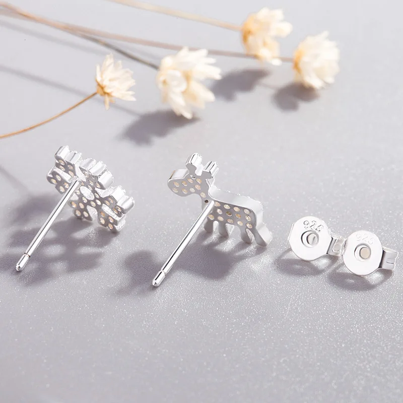 

925 Sterling Silver Cute Crystal Snowflake Deer Stud Earrings For Women 2020 Christmas Gift Female pendientes aretes de mujer