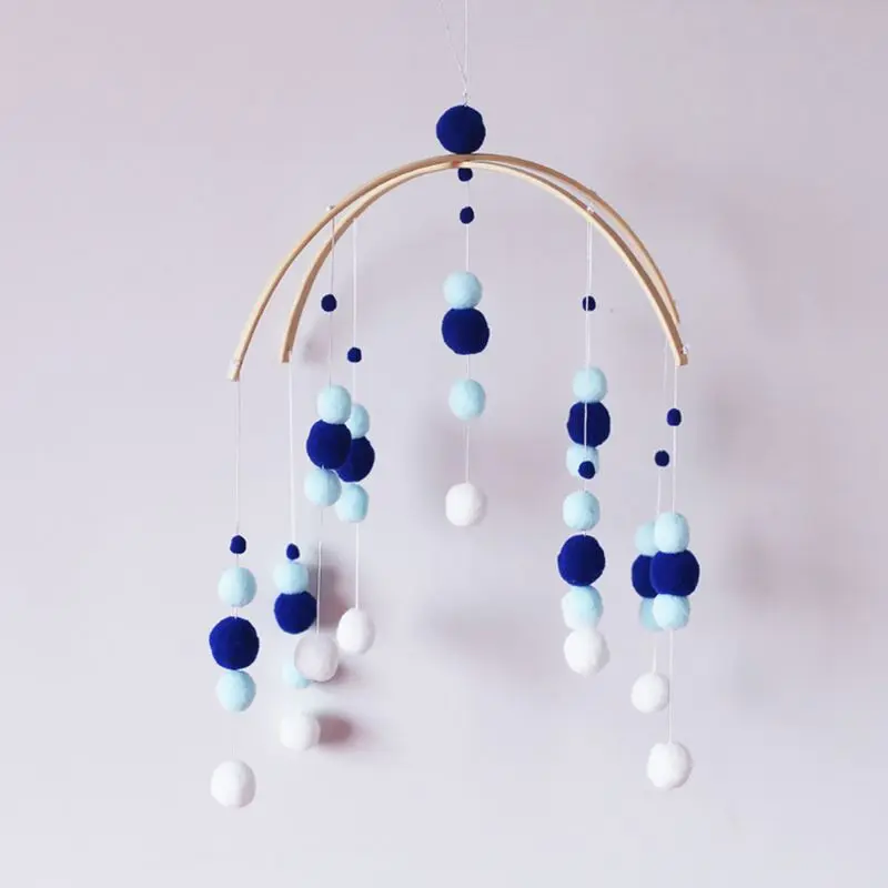 

85DE Baby Wooden Toys Crib Rattles Wind Chimes Children Tent Bedroom Decoration