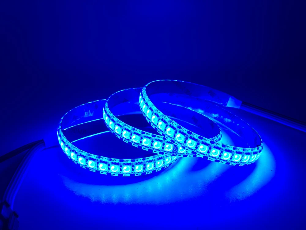 WS2815(WS2812B WS2813 обновляться) RGB светодиодный Пиксели полосы светильник индивидуально адресуемых СВЕТОДИОДНЫЙ двойной сигнала 30/60/100/144 светодиодный s/m