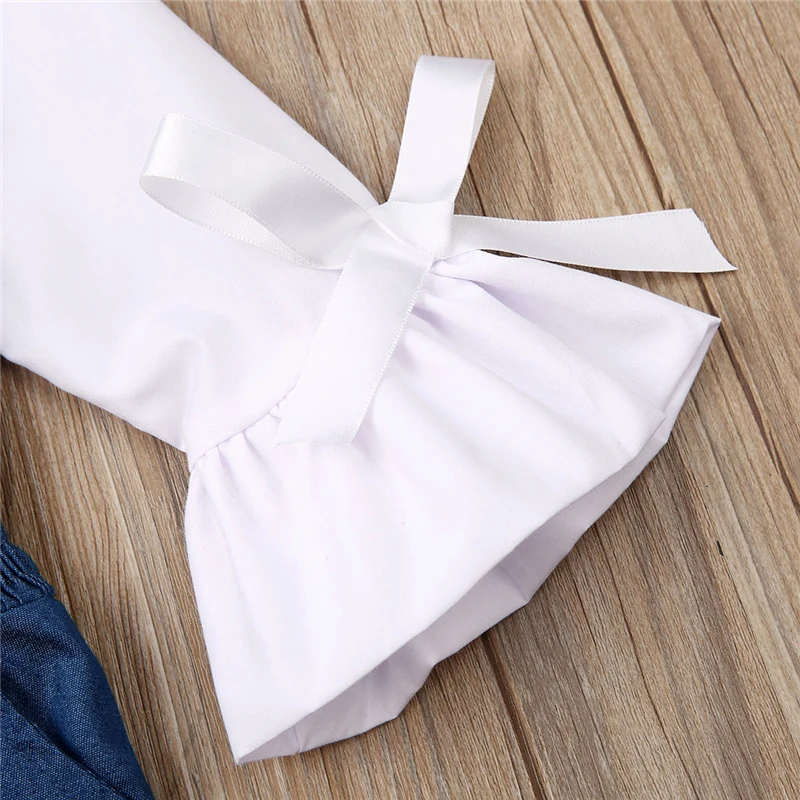 Комплект детской одежды из 2 предметов белая футболка с длинным рукавом и штаны