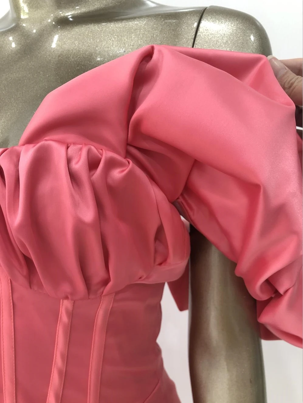 

New Summer 2021 Women Sexy Off the Shoulder Fashion Pink Satin Party Dress Elegant Celebrity Prom Cocktail Bodycon Party Dress