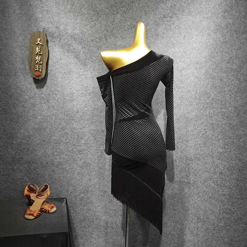 Платье для латиноамериканских танцев с открытыми плечами|Латинский| |