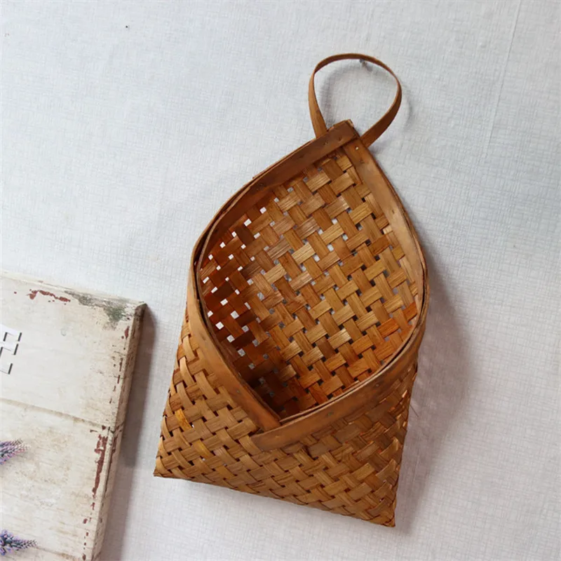 

Natural Handmade Rattan Basket Creative Multifunctional Wall-Mounted Flower Hanging Storage Baskets Desktop Decoration Organizer