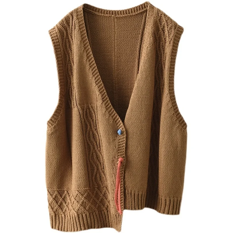 

SOUL OF TIGER England Style Red V-Neck Vest Women Loose Sleeveless Knitted Sweater Fashion Casual Waistcoats Autumn 2021 Clothes