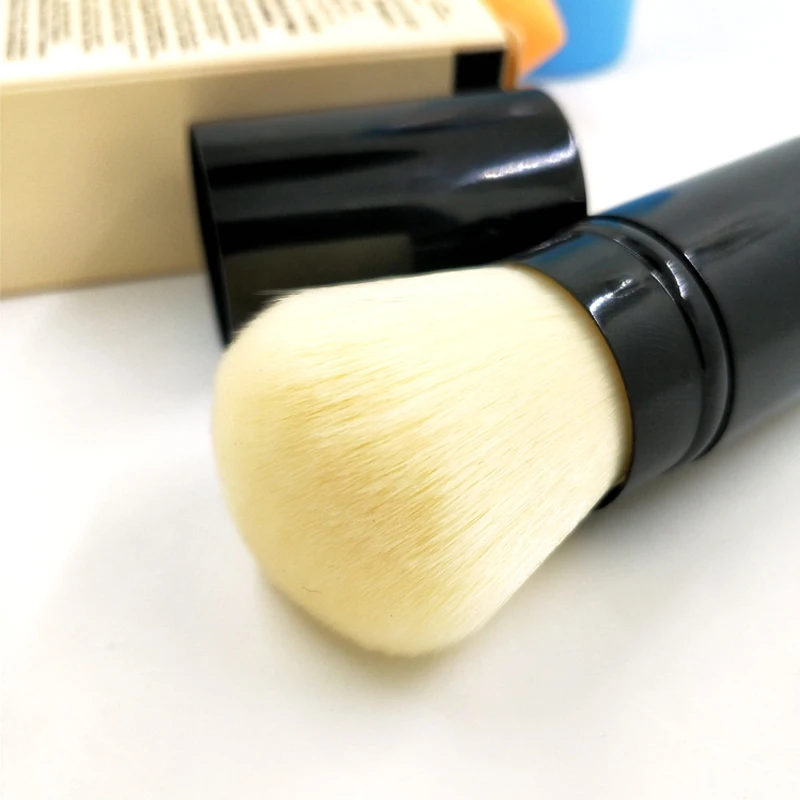 

Kabuki Foundation Brush Retractable Kabuki Brush Beige Synthetic Hair Flat Kabuki Brush with Lid Case Foundation Makeup Tools