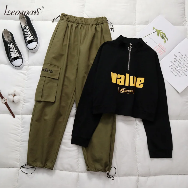 

Spring Casual Loose High Waist Pants Female Black Streetwear Hip Hop Cargo Pants Women Letter Printed Loose Sweatpants Female