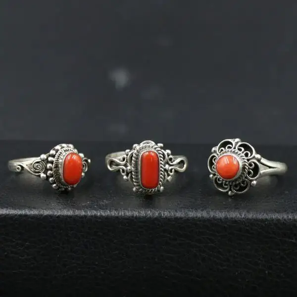 

Ручной работы Природный красный турмалин креативное разъединяющееся регулируемое кольцо ретро светильник фон для фото с изображением кож...