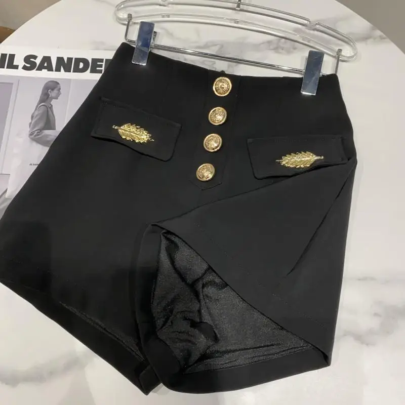 

2021 Summer New Fashion Solid Color Suit Pants Women's Button Golden Leaf Decoration High Waist Straight Shorts Female