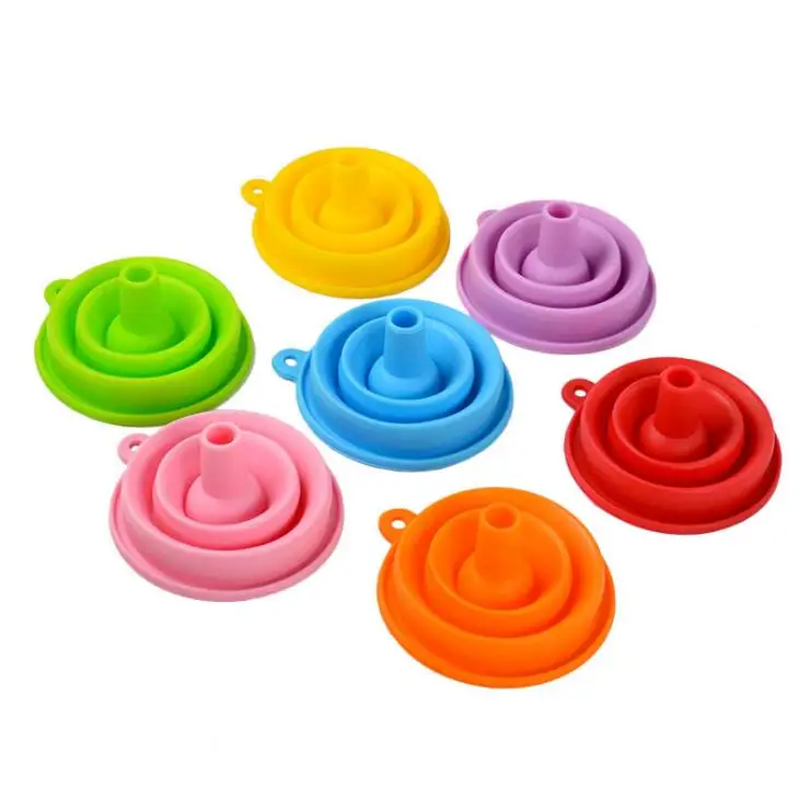 

Mini Silicone Gel Foldable Retractable Collapsible Style Funnel Hopper Kitchen cooking tools LX2466