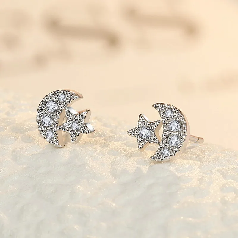 

Серьги-гвоздики женские из серебра 925 пробы со звездой и Луной
