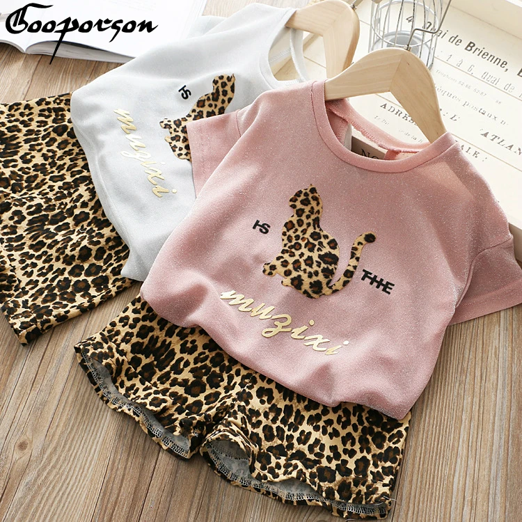 Комплект одежды для маленьких девочек рубашка с леопардовым принтом и шорты