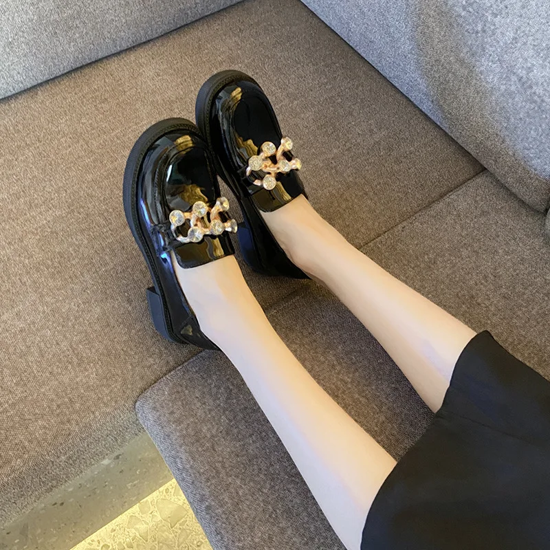 British Style Round Toe Womens Shoes Med (3cm-5cm) Fashion Spring/Autumn Slip-On Casual Shallow Bling Breathable All-match Solid