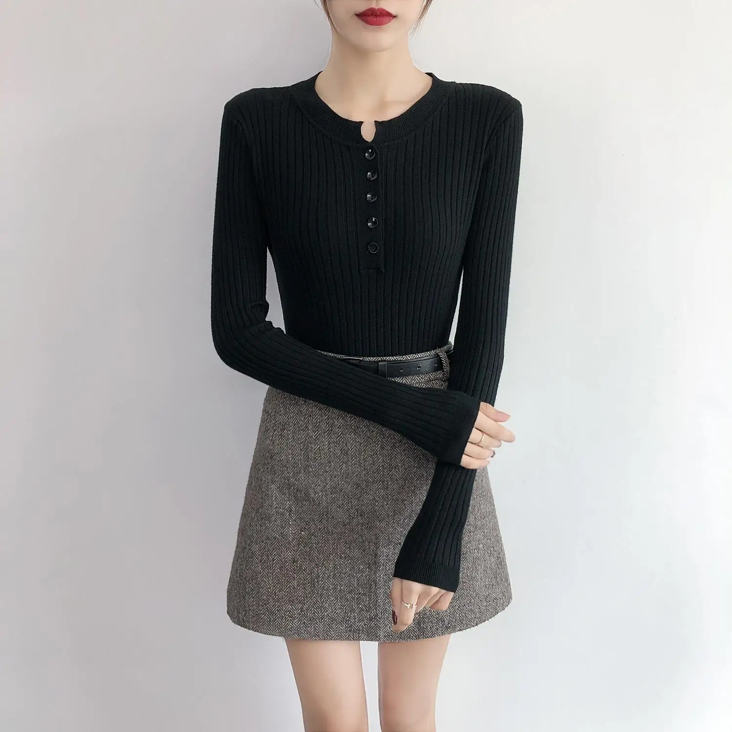 

Women Buttons Up Sweaters Autumn Winter Korean Slim PulloverFemale Basic Tops Casual Soft Knit Sweater Ladies Warm Jumper Cloth