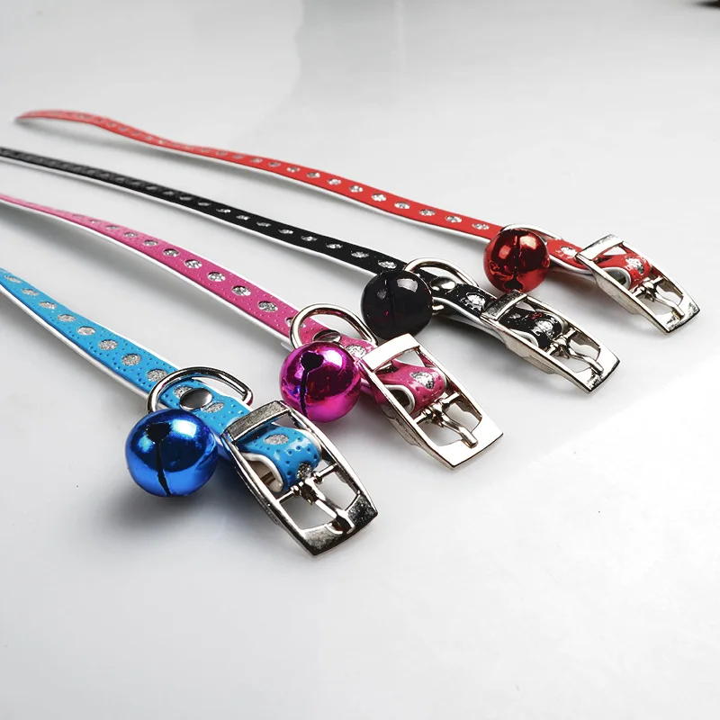 Ошейник для кошек с колокольчиком из искусственной кожи ошейники домашних