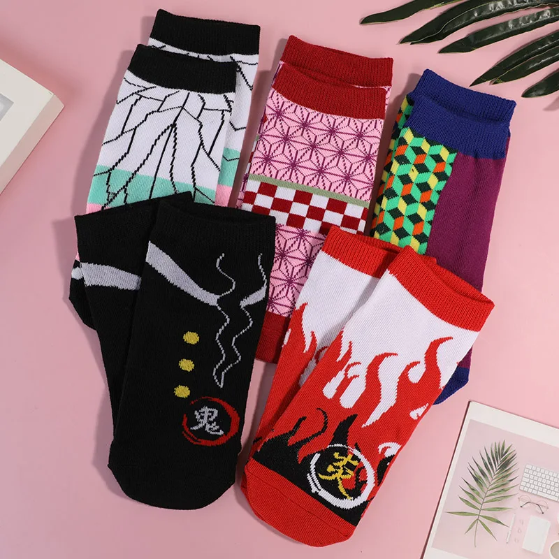

New Demon Slayer Kimetsu no Yaiba Hashibira Inosuke Cosplay Props Sock agatsuma Zenitsu Women Men Cotton Ankle Socks Stockings