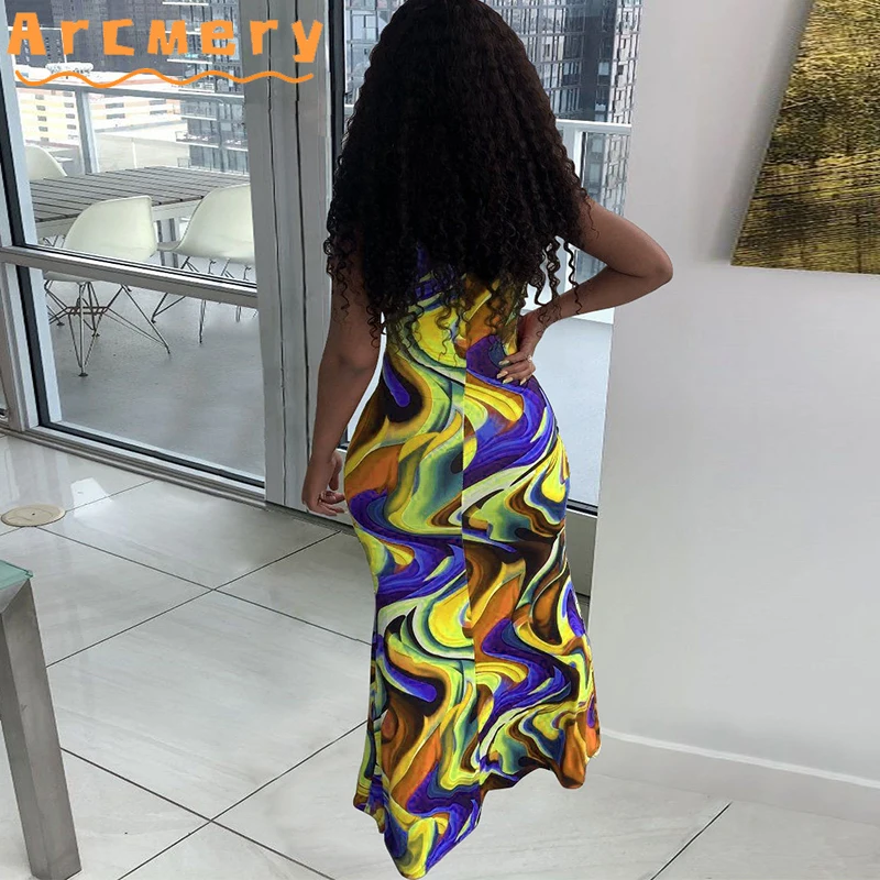 

Women Oversize Spaghetti Strap Wave Printed Casual Maxi Dress